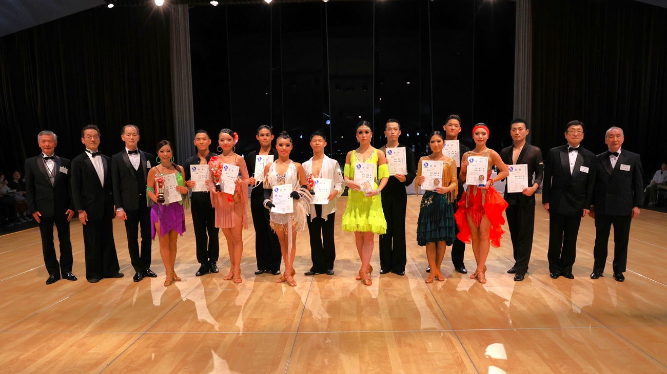 アマC級ラテン表彰式