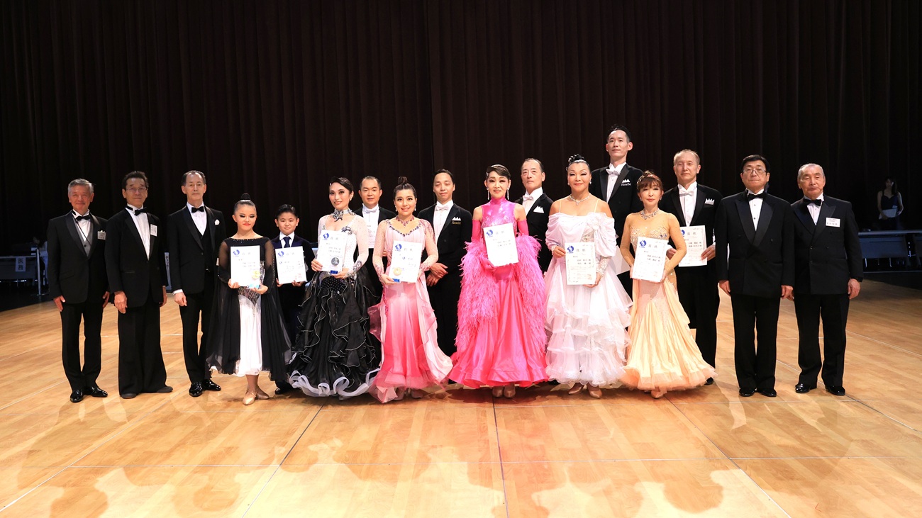 アマE級ボールルーム表彰式